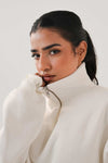 Essential White Zipper Sweatshirt